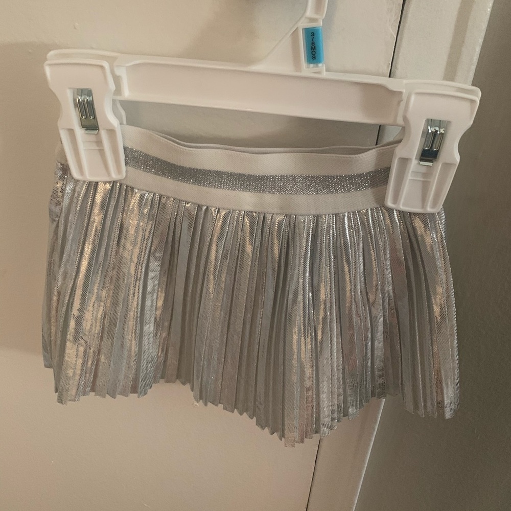 Baby girl skirt